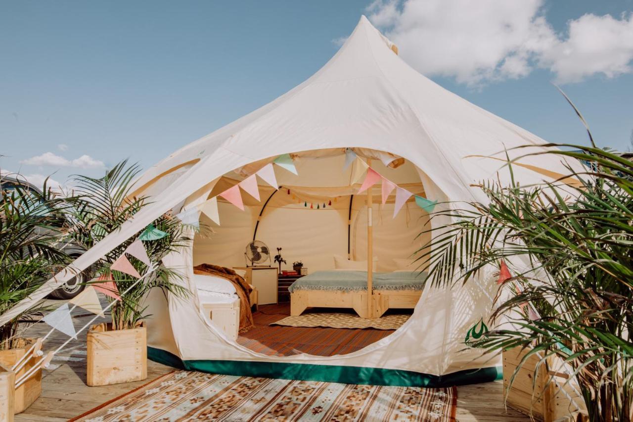 Raus Und Gut Glamping Am Graebendorfer See Drebkau Exteriör bild