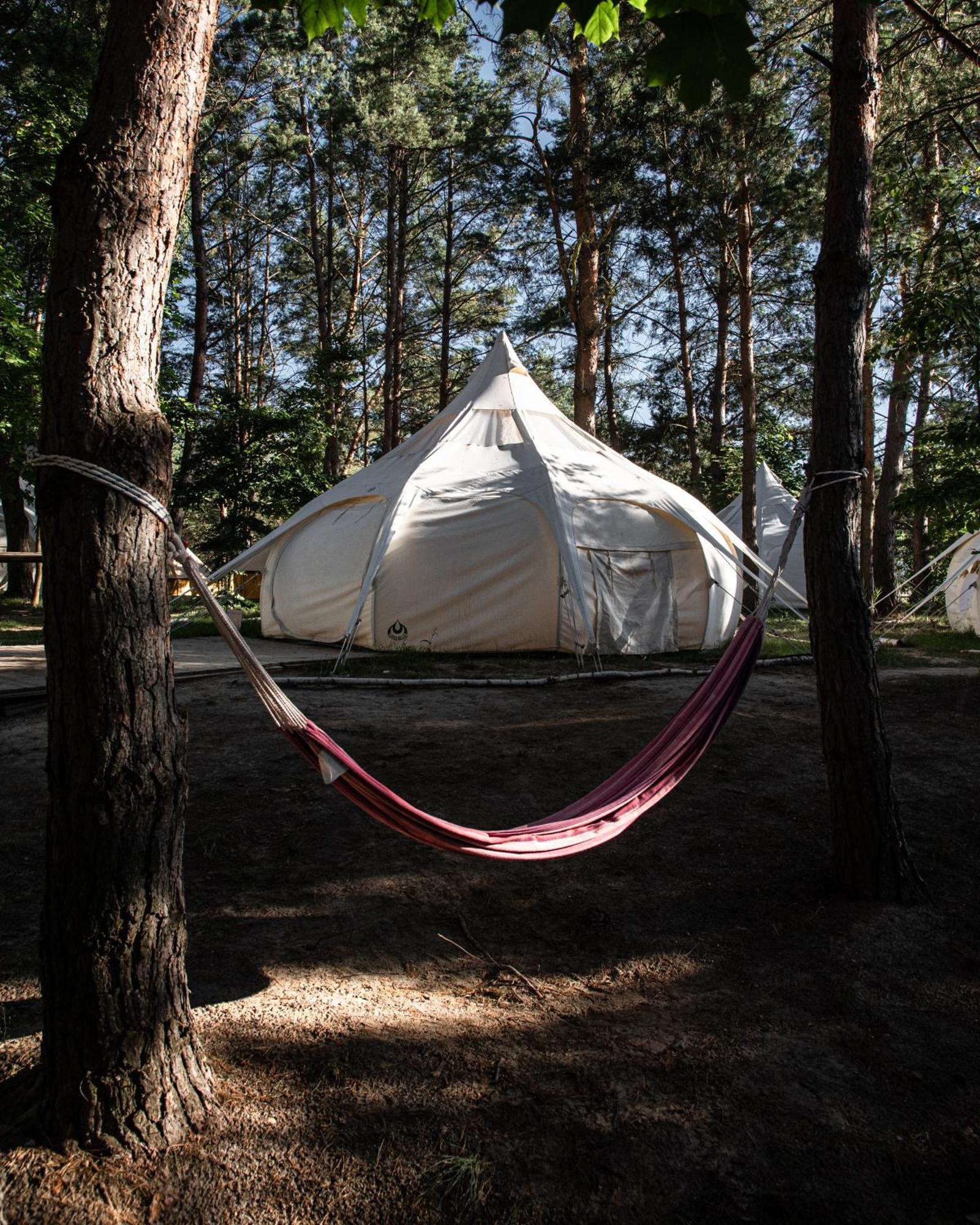 Raus Und Gut Glamping Am Graebendorfer See Drebkau Exteriör bild