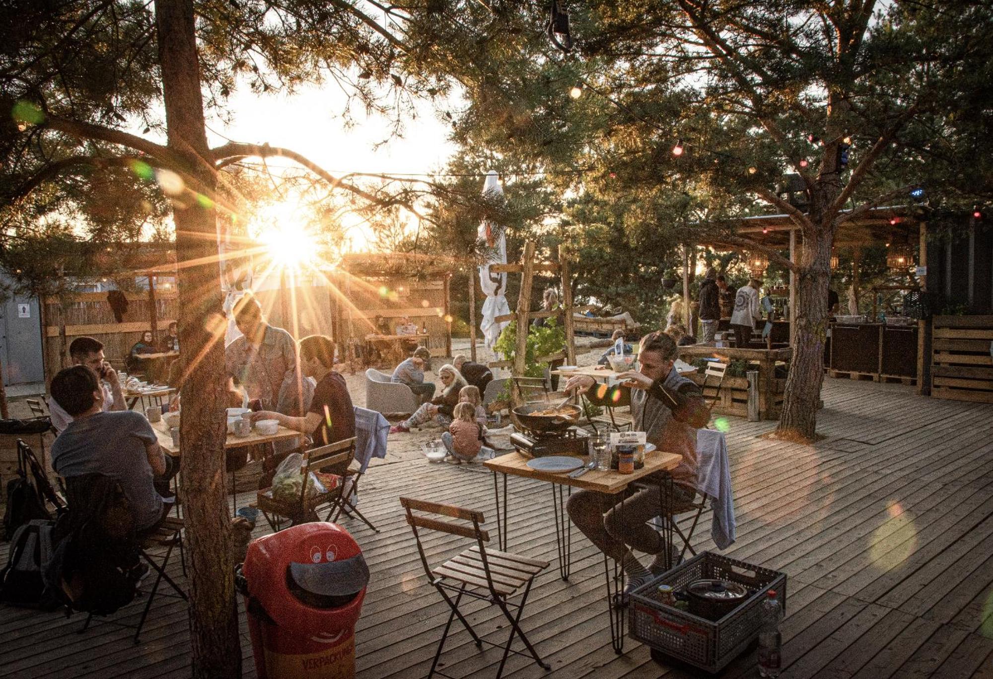 Raus Und Gut Glamping Am Graebendorfer See Drebkau Exteriör bild