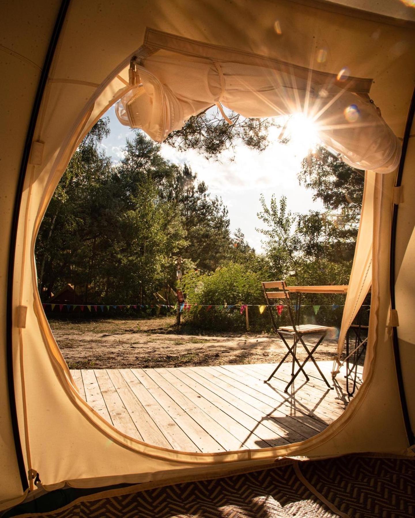Raus Und Gut Glamping Am Graebendorfer See Drebkau Exteriör bild